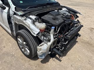 2017 Ford Fusion Hybrid SE - Primary Damage Left Image